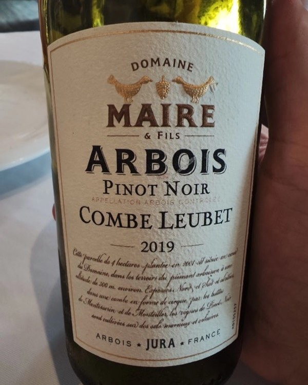 Pinot noir from French Jura. Close to Burgundy but with higher altitude. Often overlooked but has its own terroir. #ilovepinotnoir #pinotnoir #jura #vinsdujura #maire @boissetchina